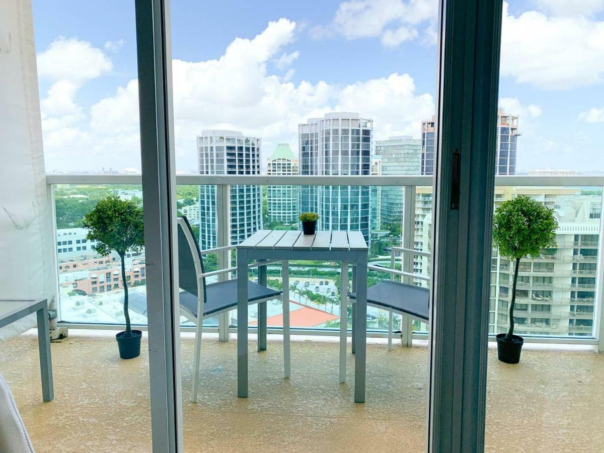 City View Balcony Steps From Restaurants, Peacock Park & Marina Miami Exterior foto